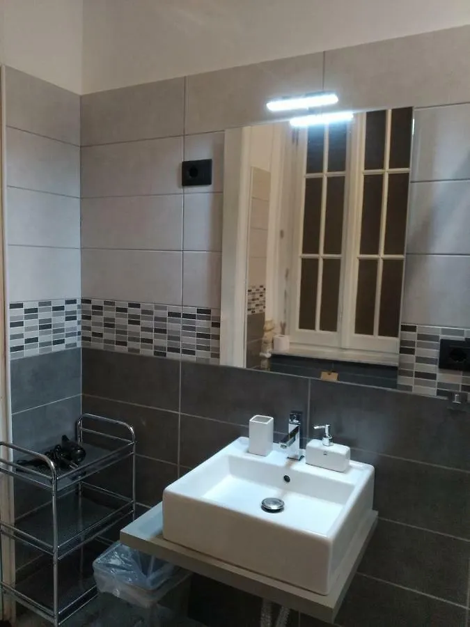 Nik Rooms Genova Affittacamere